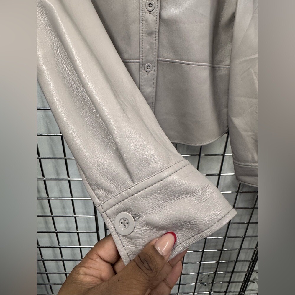 BABATON Women's Opal Grey Faux Leather NWT Button Down Shirt Jacket XXS - Picture 4 of 7